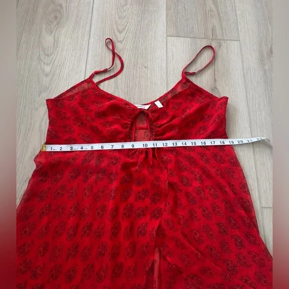 Vintage Victoria's Secret Red Floral Sheer Top 💋♥️ - Picture 3 of 6
